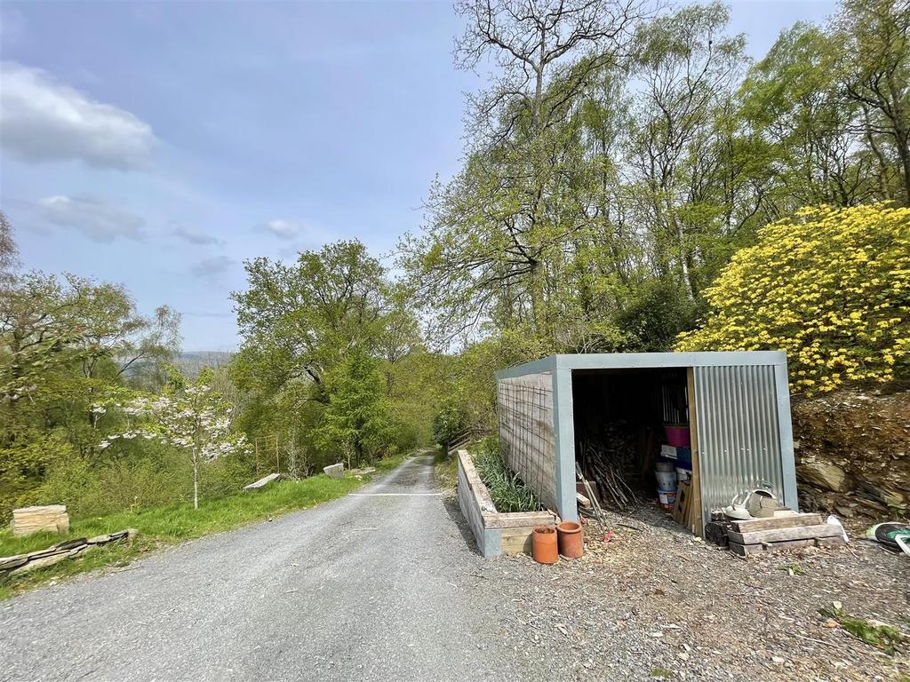 Outbuilding