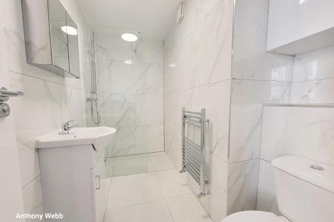 1 bedroom flat to rent, Essex Road, Islington, N1