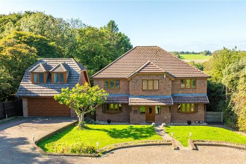 4 bedroom detached house for sale, Nettlestone, Seaview