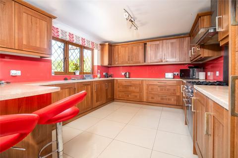 4 bedroom detached house for sale, Nettlestone, Seaview