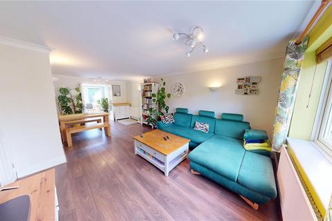 3 bedroom end of terrace house for sale, Deepdene, Basildon, Essex, SS16