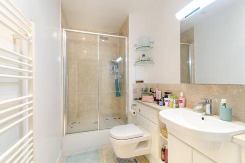 1 bedroom flat to rent, Mapleton Road, Wandsworth, London, SW18