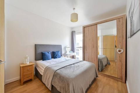 1 bedroom flat to rent, Point Pleasant, Wandsworth, London, SW18