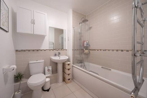 1 bedroom flat to rent, Point Pleasant, Wandsworth, London, SW18