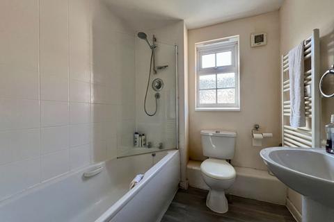 2 bedroom flat for sale, Clough Close, Middlesbrough TS5