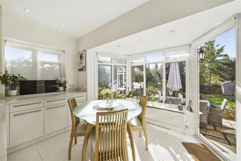 5 bedroom detached house for sale, Arden Road, Finchley, London