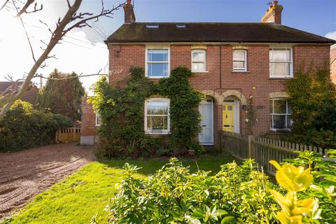 3 bedroom semi-detached house for sale, Ashford TN26