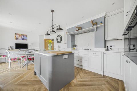 80 Rolleston Avenue, Petts Wood, Orpington, BR5 1AL