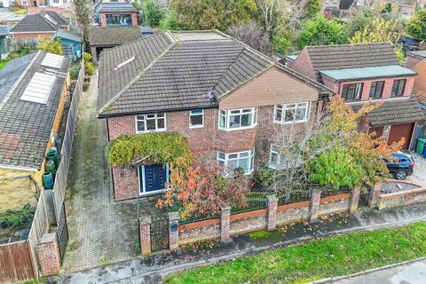 Florence Road, College Town, Sandhurst