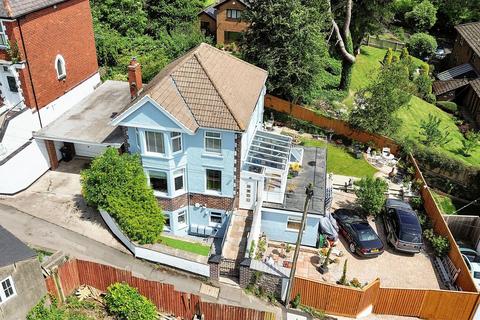 5 bedroom detached house for sale, Vicarage Hill, Newport, NP20