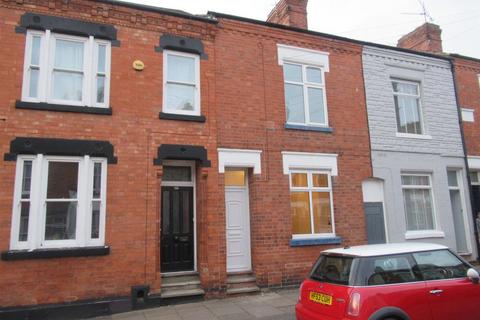 2 bedroom house to rent, Clarendon Park, Leicester