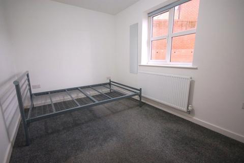 2 bedroom flat to rent, Flat 2, 43 Heroes Drive, B29 6US