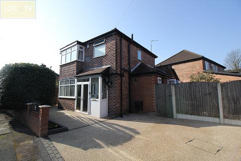 3 bedroom detached house for sale, Greenfield Avenue Urmston