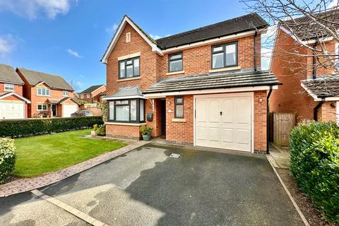 4 bedroom detached house for sale, Hazle Close, Ledbury, HR8