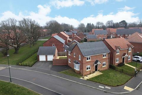 3 bedroom detached house for sale, Pastures Drive, Tidbury Green
