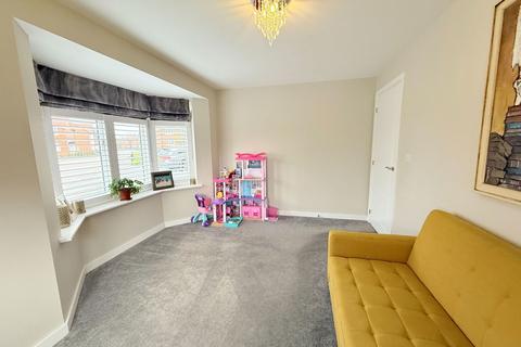 28 Pastures Drive, Tidbury Green, Solihull, B90 1US