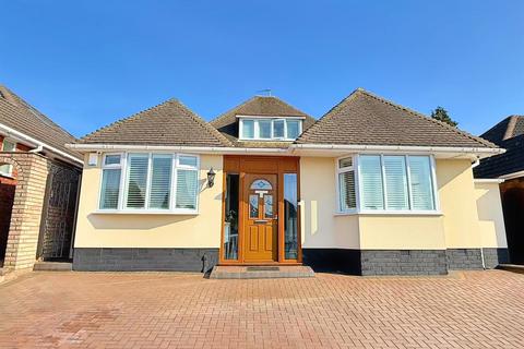 3 bedroom detached bungalow for sale, Brentnall Drive, Four Oaks, Sutton Coldfield