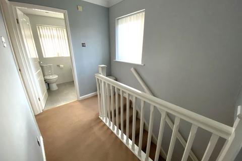 1 Crocus Drive, Royton, Oldham, OL2 6QP