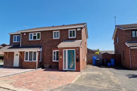 2 bedroom semi-detached house to rent, Cheshire Grove, Perton WV6