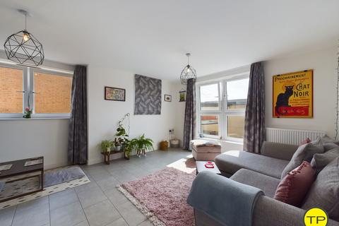 2 bedroom flat for sale, Anderson Drive, Peterborough PE3