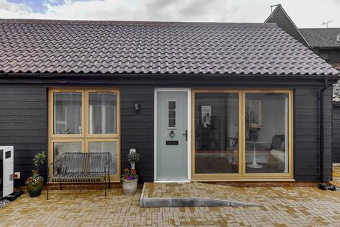 2 bedroom bungalow for sale, Princess Charlotte Court, Kneesworth Street, Royston