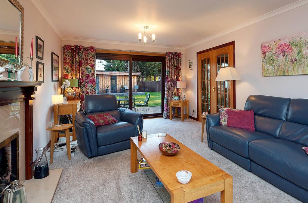 MFL7247717 038.jpg