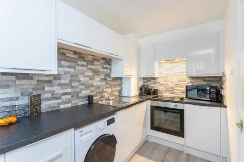 2 bedroom maisonette for sale, 9 Bonnethill Place, Dundee, DD1 2AD