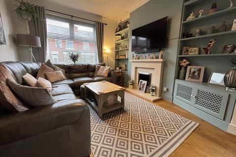 2 bedroom end of terrace house for sale, Neville Street, Hazel Grove