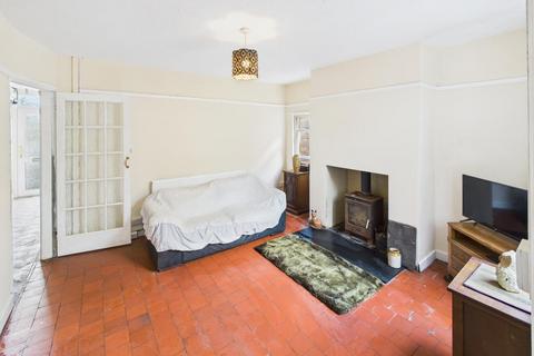 19 Broughton Road, Lodge, Wrexham, LL11 5NG