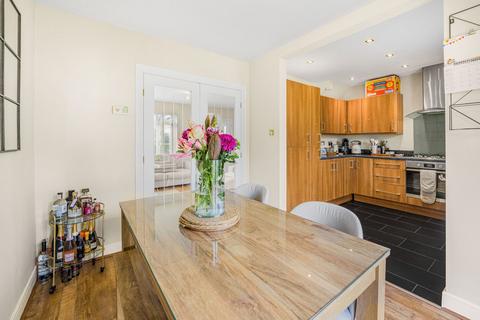 6 Pentre Howell, Pencoed, Bridgend, CF35 6RG