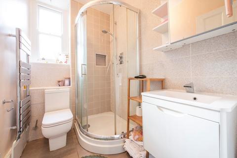 1 bedroom flat for sale, Thornhill Road, London N1