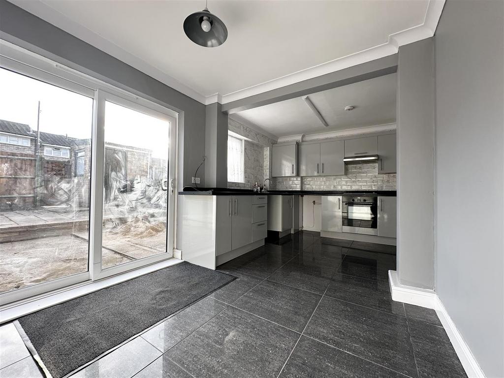 Kitchen/ Diner