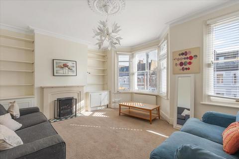 2 bedroom apartment for sale, Queensmill Road , Fulham, London, SW6