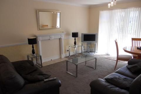 1 bedroom flat to rent, 40 Underwood Road, Caterham CR3