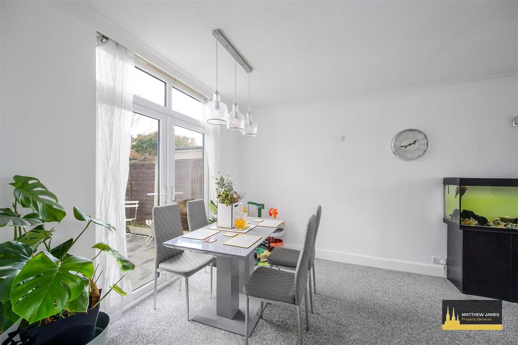 Lounge Dining Room