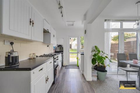 3 bedroom terraced house for sale, Hipswell Highway, Coventry * Open Plan Kitchen *