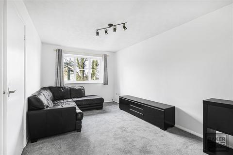 1 bedroom flat to rent, Tempsford Close, Enfield EN2