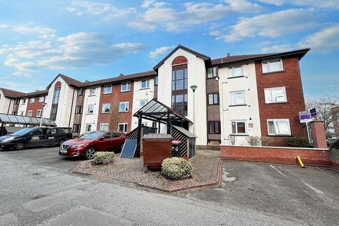 2 bedroom flat for sale, Canterbury Gardens, Squires Court, M5