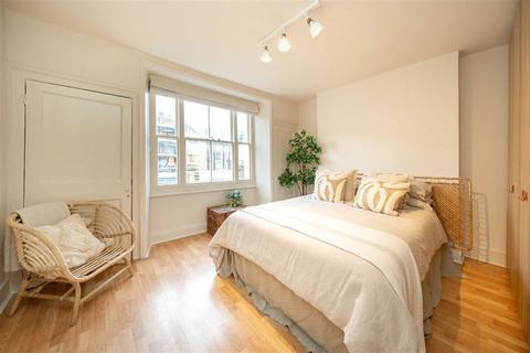 2 bedroom flat to rent, Nottingham Place, London W1U