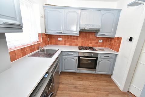 2 bedroom terraced house to rent, Greenford, UB6