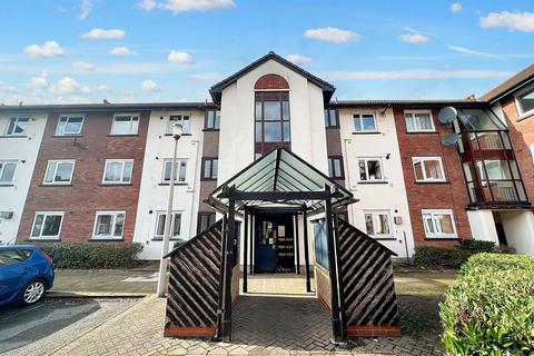 2 bedroom flat for sale, Canterbury Gardens, Squires Court, M5