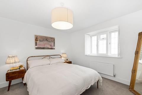 2 bedroom flat for sale, Lancaster Avenue, West Norwood, London, SE27