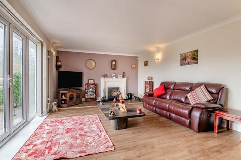 4 bedroom bungalow for sale, The Narth, Monmouth