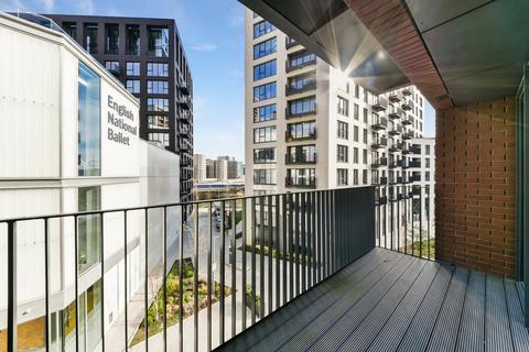 2 bedroom apartment for sale, Meade House, London City Island, London, E14