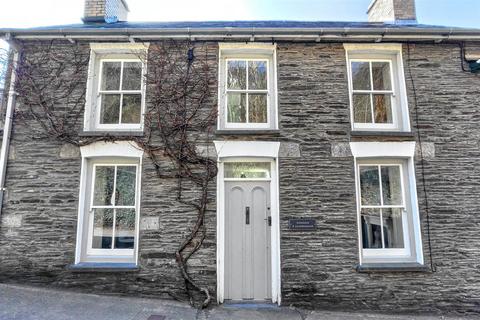 4 bedroom terraced house for sale, Llangrannog, Llandysul