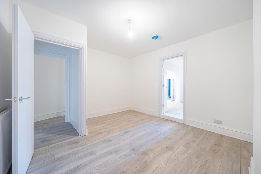 Bedroom/Office