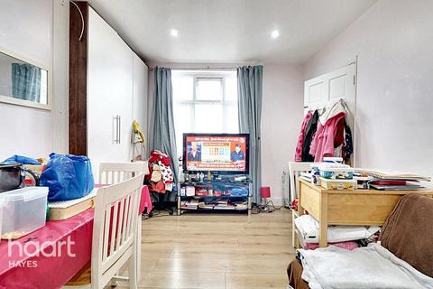 undefined, Coldharbour Lane, Hayes