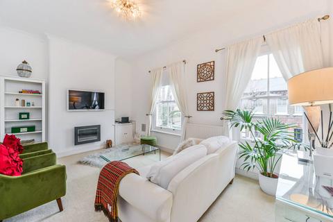 1 bedroom flat for sale, Grayshott Road, Battersea, London, SW11