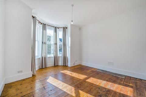 3 bedroom flat for sale, Gleneldon Road, Streatham