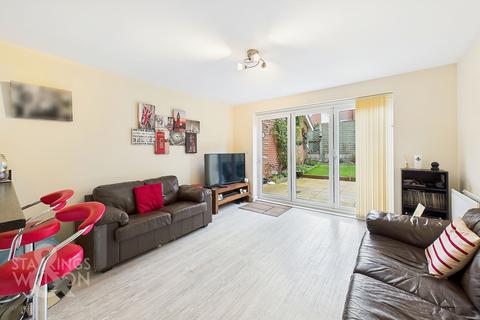 3 bedroom semi-detached house for sale, Holly Blue Mews, Costessey, Norwich